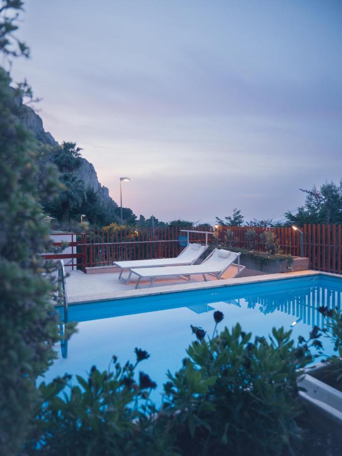 Sea Apartment & Pool 2 Palermo Exterior photo